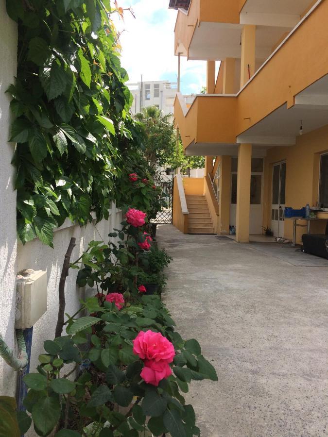 Vogli'S House Apartments & Rooms Durrës Extérieur photo